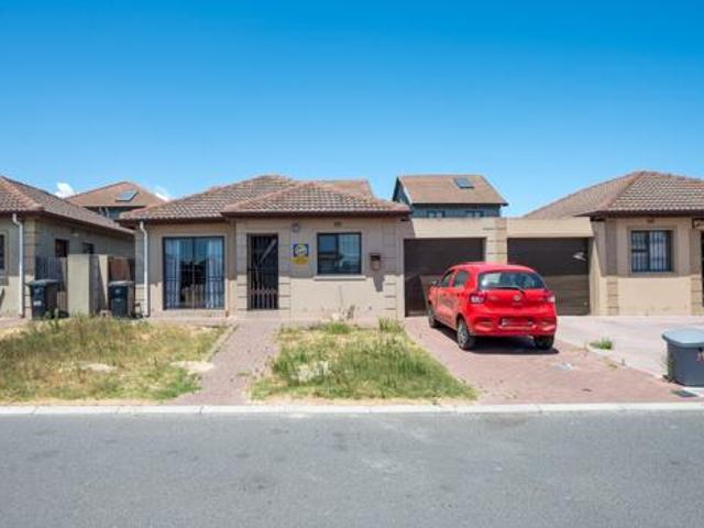 3 Bedroom House in Hagley