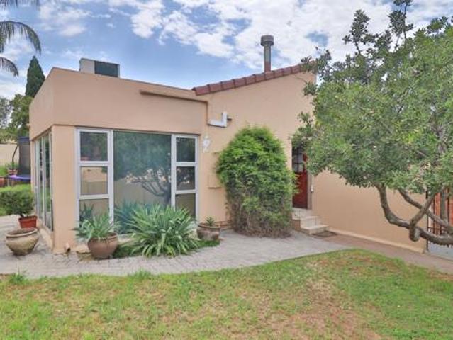 3 Bedroom House in Halfway Gardens