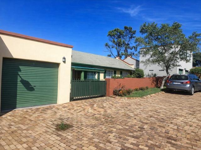 3 Bedroom House in Halfway Gardens