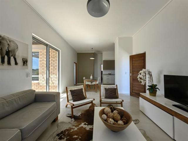3 Bedroom House in Hansmoeskraal