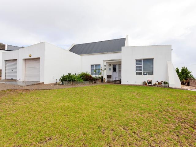 3 Bedroom House in Harbour Lights