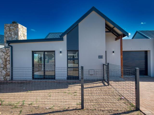 2 Bedroom House in Hartland Lifestyle Estate