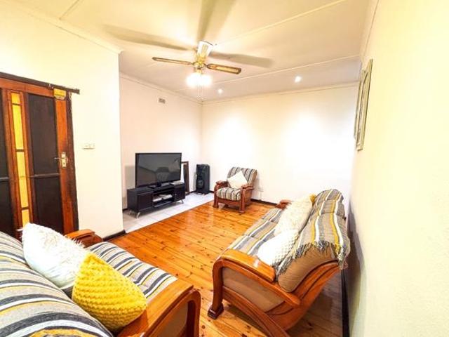 3 Bedroom House in Heuwelkruin