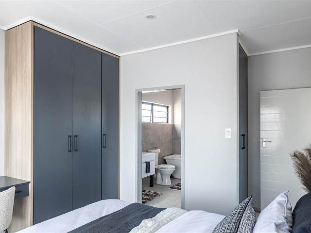 3 Bedroom House in Heuweloord