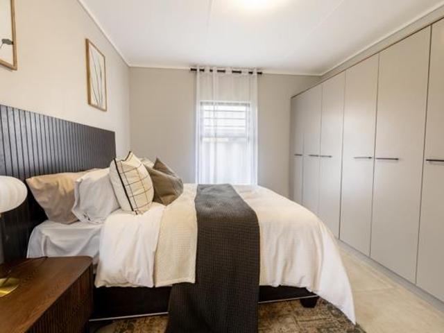 3 Bedroom House in Heuweloord