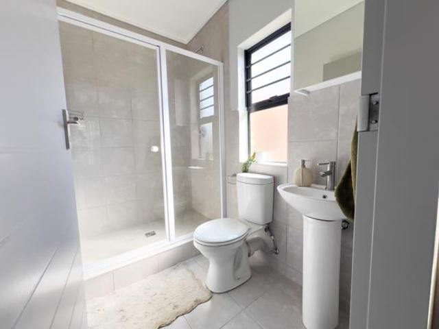 3 Bedroom House in Heuweloord