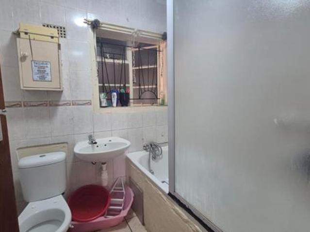 3 Bedroom House in Hexpark