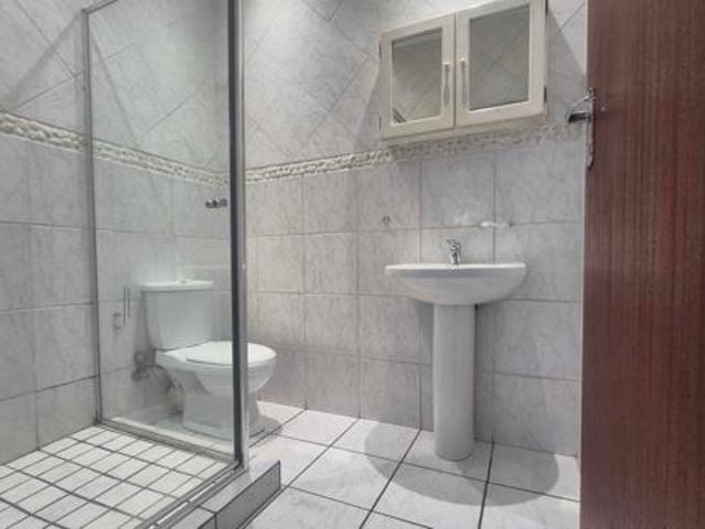3 Bedroom House in Heather Park