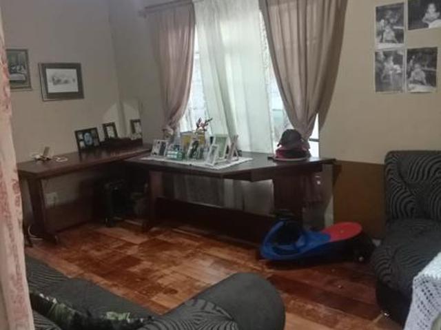 3 Bedroom House in Heather Park