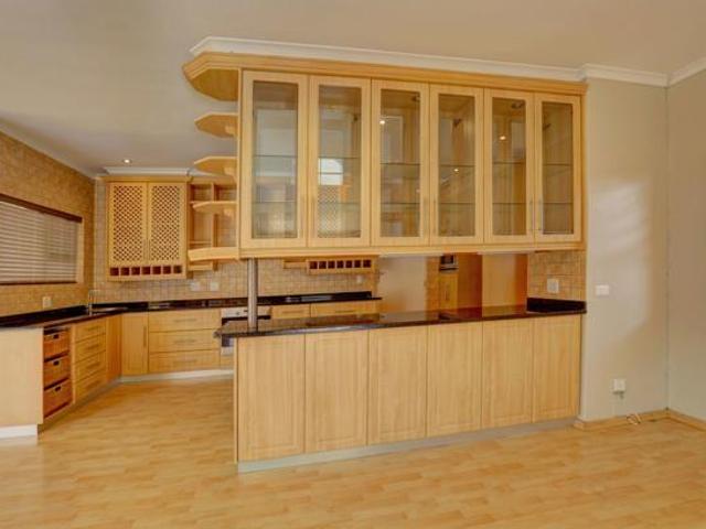 3 Bedroom House in Heather Park