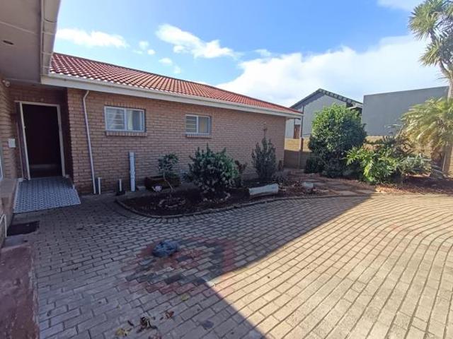 3 Bedroom House in Heiderand