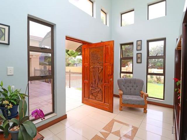3 Bedroom House in Helderkruin