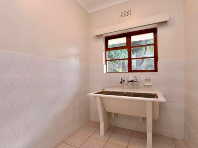 3 Bedroom House in Helderrant