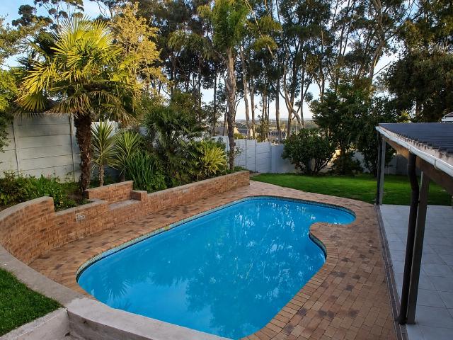 3 Bedroom House in Heldervue