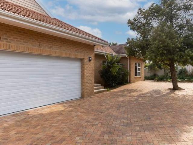 3 Bedroom House in Helena Heights