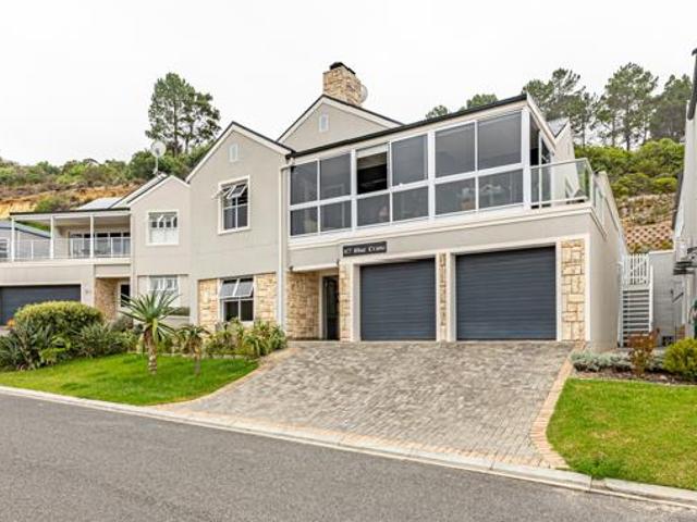 3 Bedroom House in Hemel en Aarde Valley