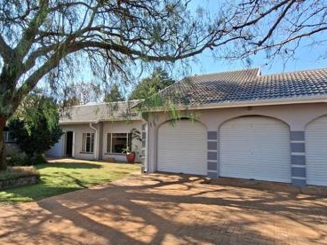 3 Bedroom House in Henley on Klip