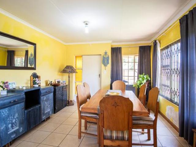 3 Bedroom House in Henley on Klip