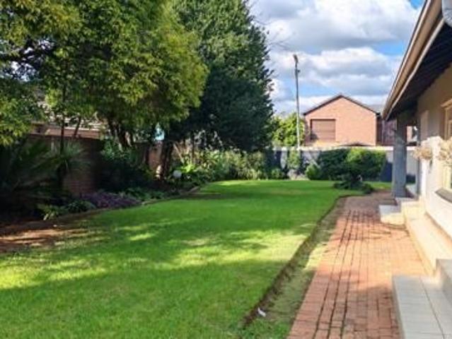 3 Bedroom House in Hennopspark