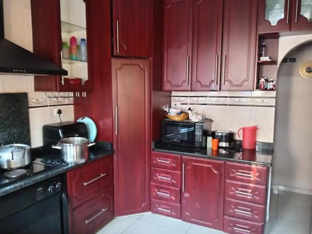 3 Bedroom House in High Ridge