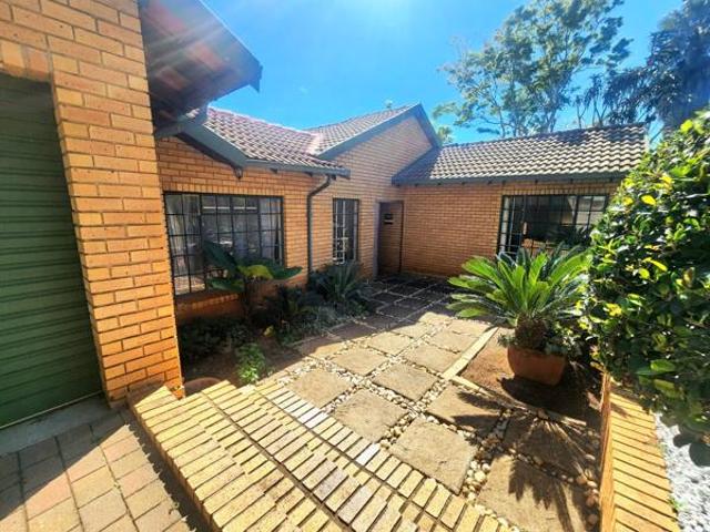 3 Bedroom House in Highveld