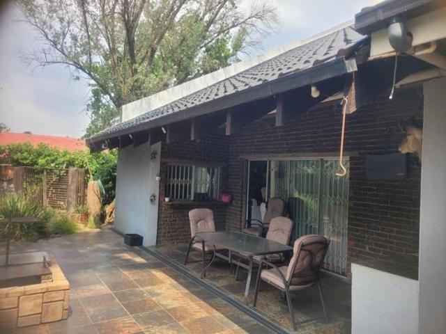 3 Bedroom House in Highveld Park
