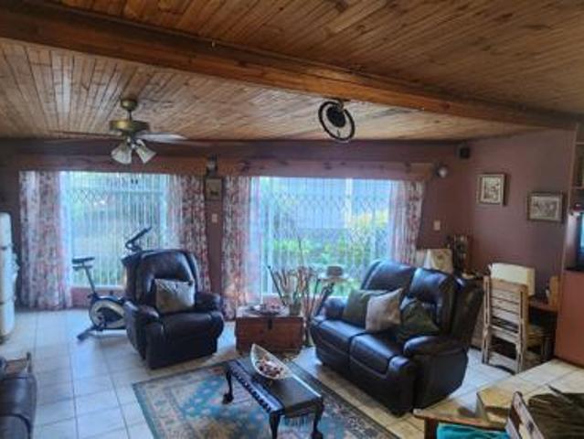 3 Bedroom House in Hutten Heights