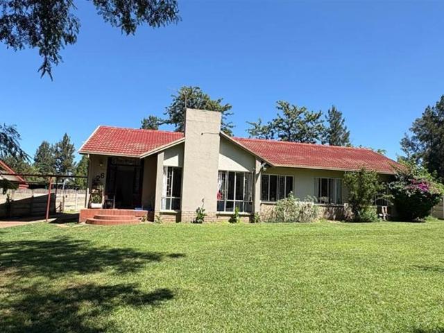 3 Bedroom House in Hutten Heights