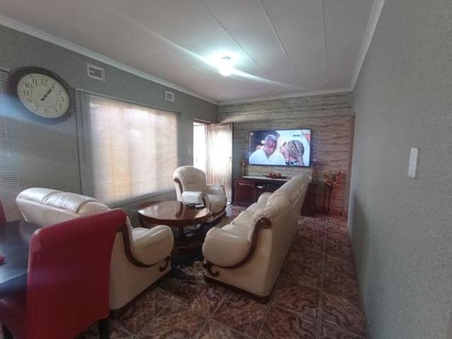3 Bedroom House in Imbali