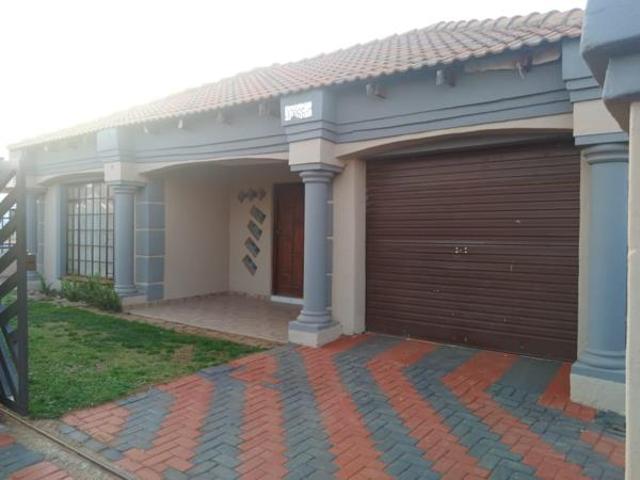 3 Bedroom House in Ikageng