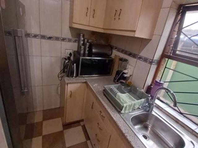 3 Bedroom House in Ilitha Park