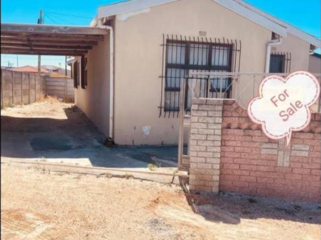 3 Bedroom House in Ilitha Park