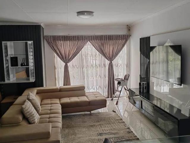 3 Bedroom House in Illiondale