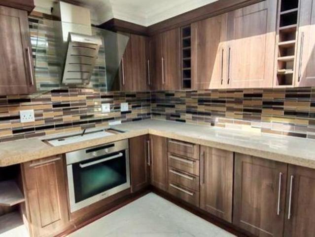 3 Bedroom House in Island View