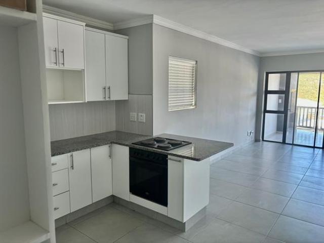 3 Bedroom House in Island View