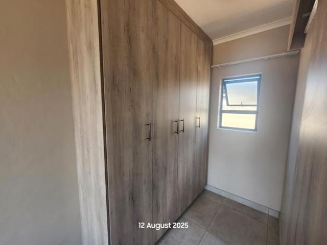 3 Bedroom House in Ivy Park