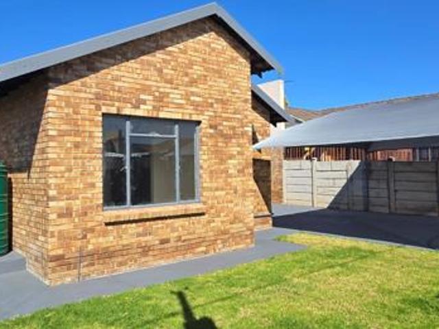 3 Bedroom House in Ivy Park