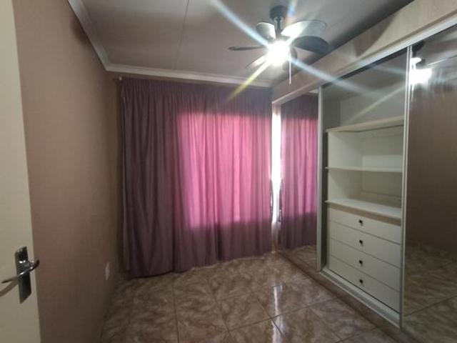 3 Bedroom House in Ivy Park