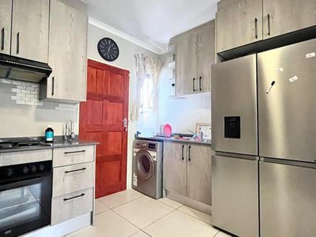 3 Bedroom House in Ivydale