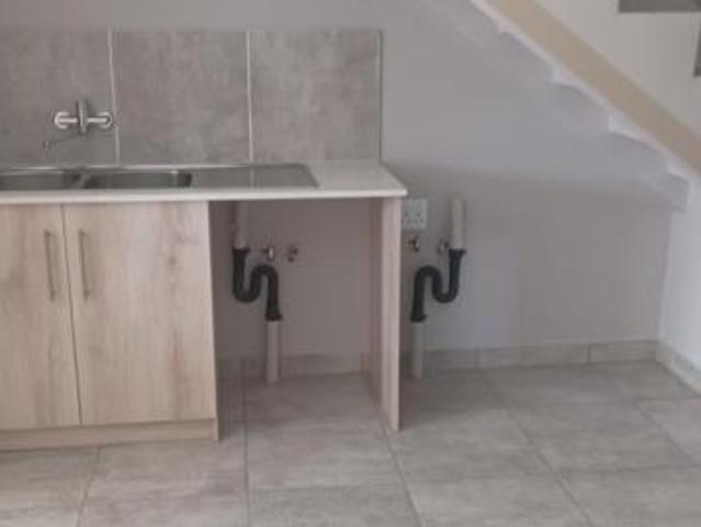 3 Bedroom House in Jackaroo Park