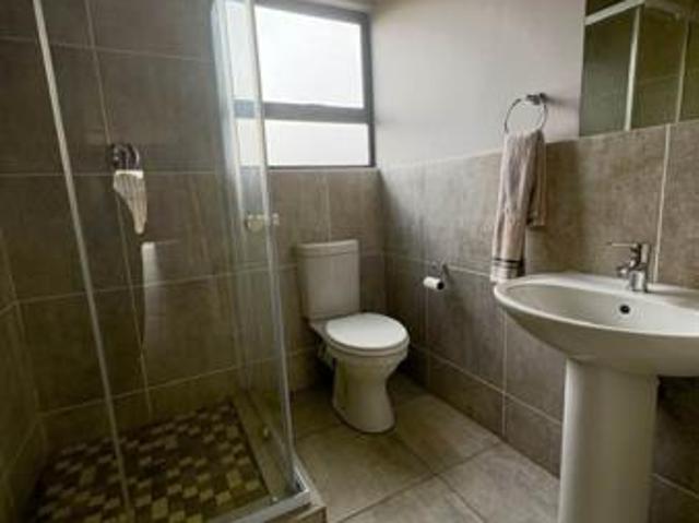 3 Bedroom House in Jackaroo Park