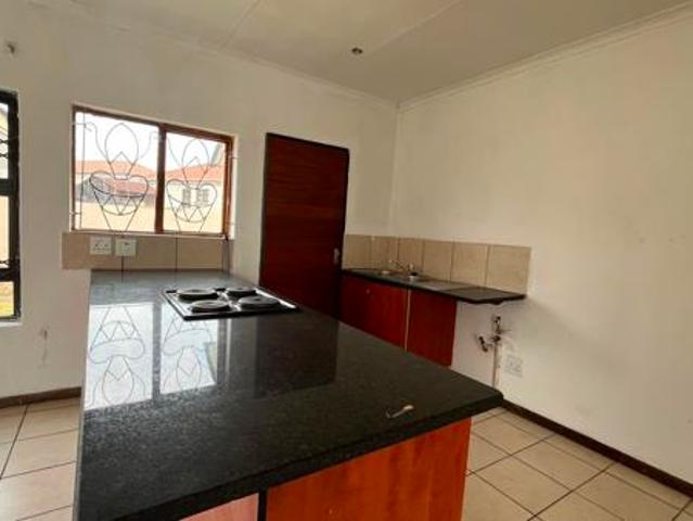 3 Bedroom House in Jackaroo Park