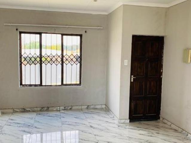 3 Bedroom House in Jackaroo Park
