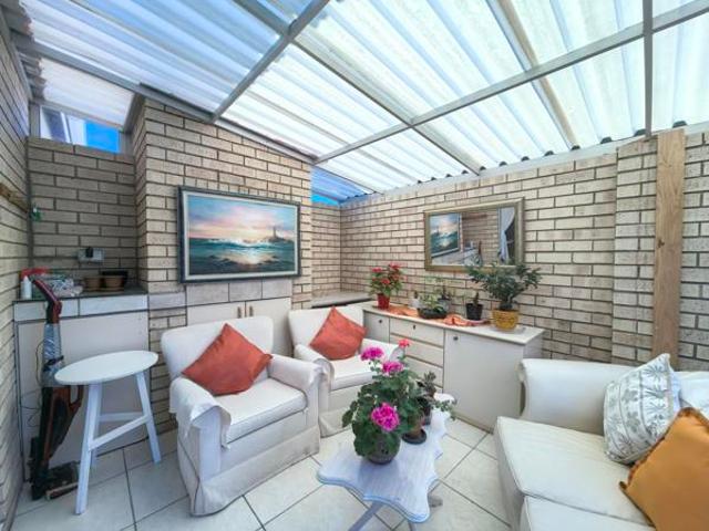 3 Bedroom House in Jeffreys Bay Central