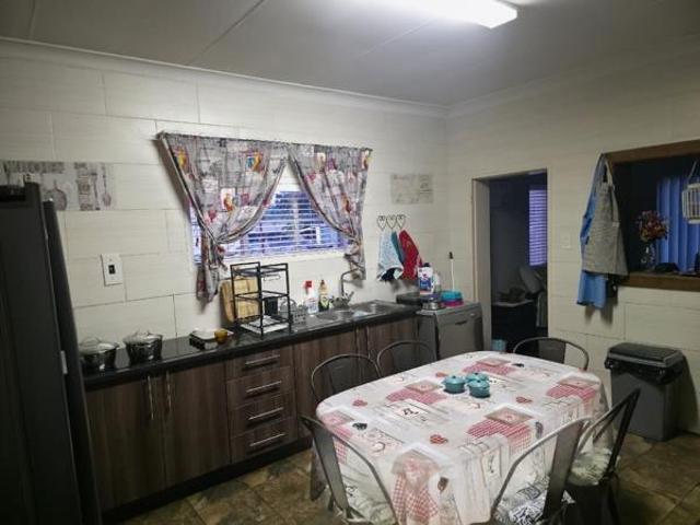 3 Bedroom House in Oos Einde