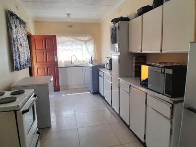 3 Bedroom House in Oos Einde