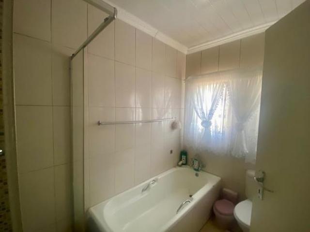3 Bedroom House in Oos Einde
