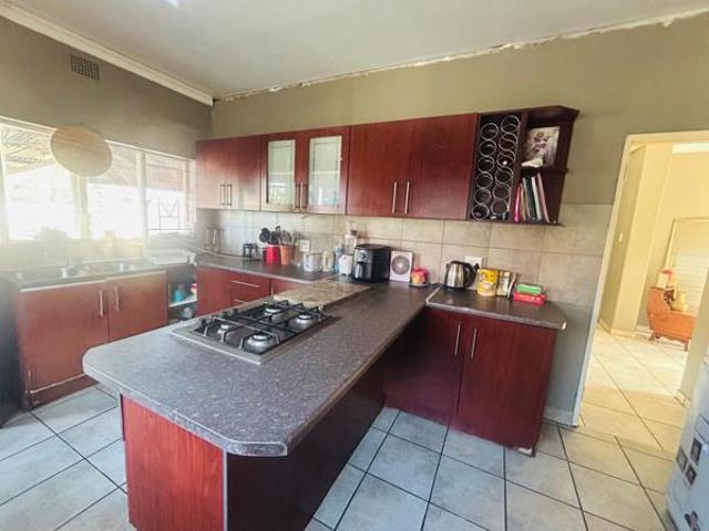 3 Bedroom House in Oos Einde