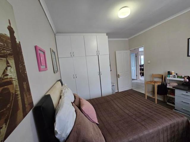 3 Bedroom House in Oatlands North