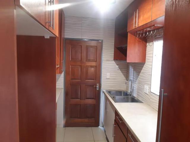 3 Bedroom House in Olievenhoutbosch